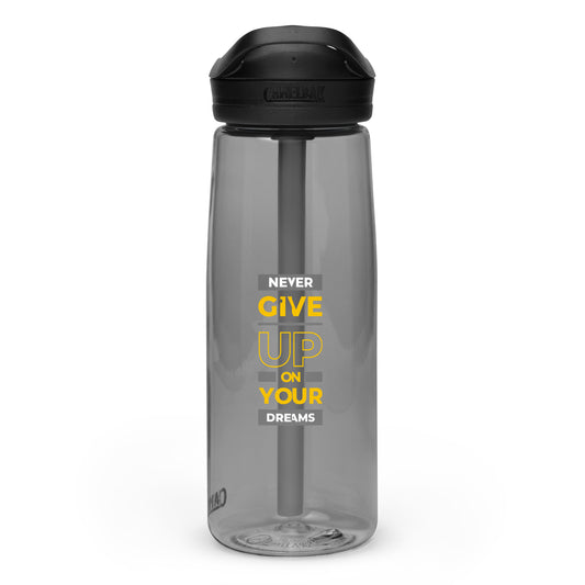 Never Give Up - Sports water bottle